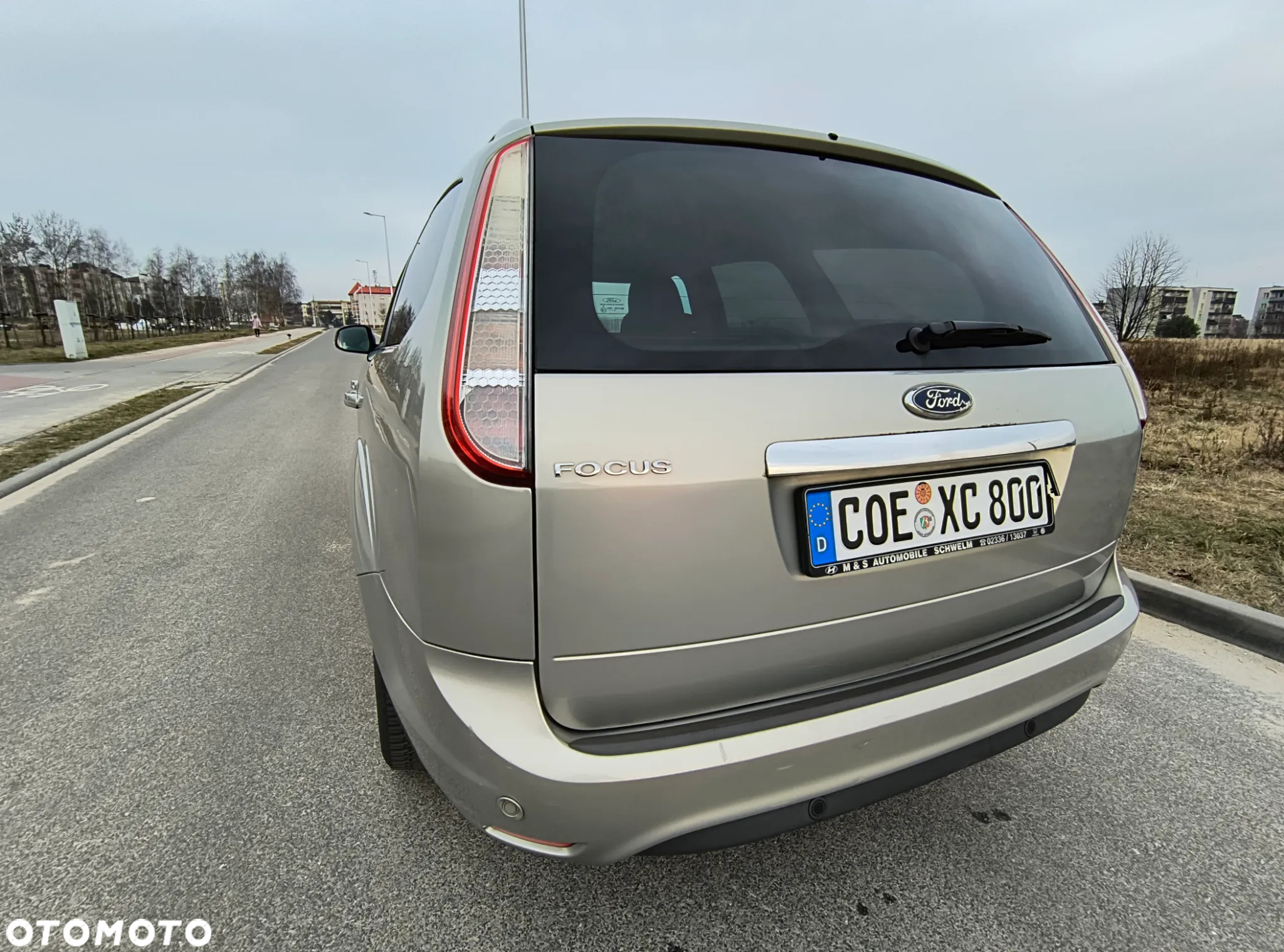 Ford Focus 1.6 16V Ghia - 12