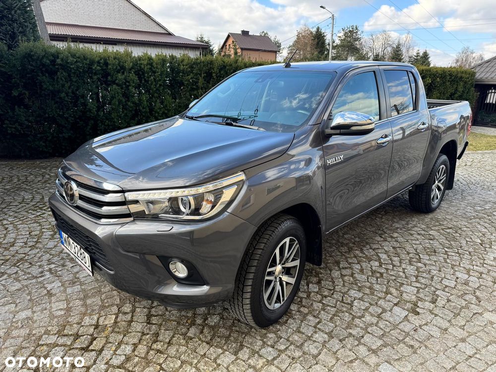 Toyota Hilux 2.4 D-4D Double Cab SR5 4x4 - 2
