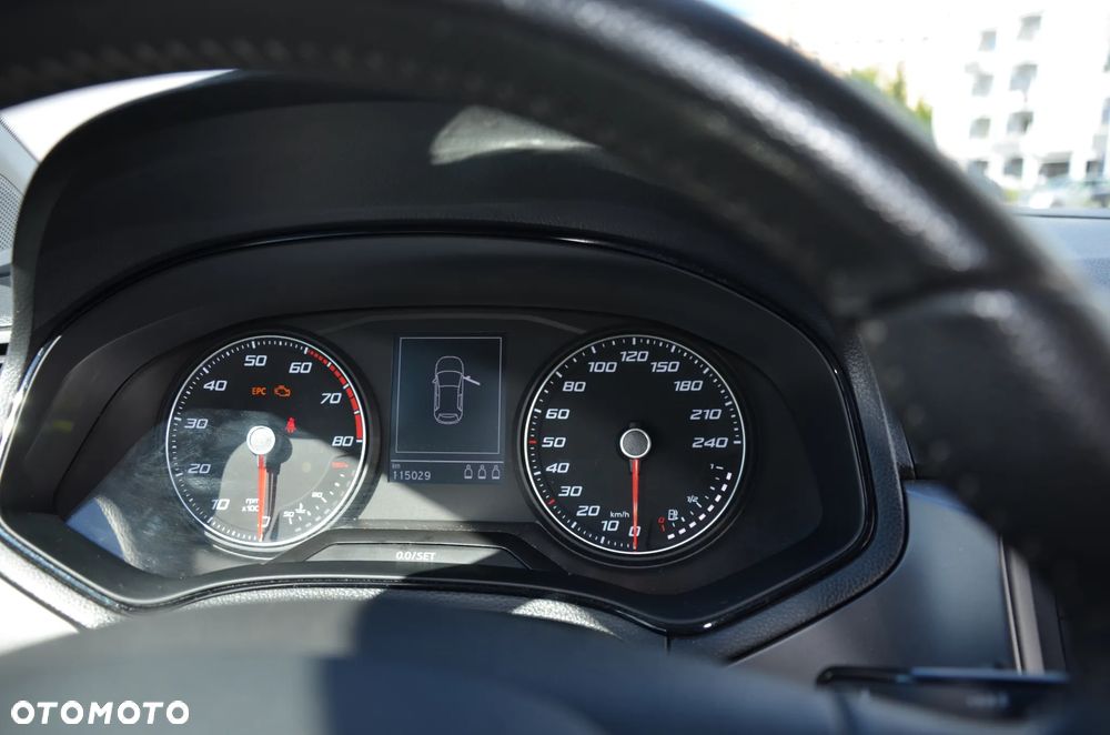 Seat Ibiza 1.0 TSI Style S&S - 17