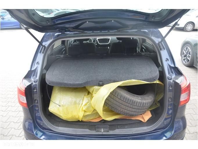 Suzuki SX4 S-Cross 1.4 T Premium - 25