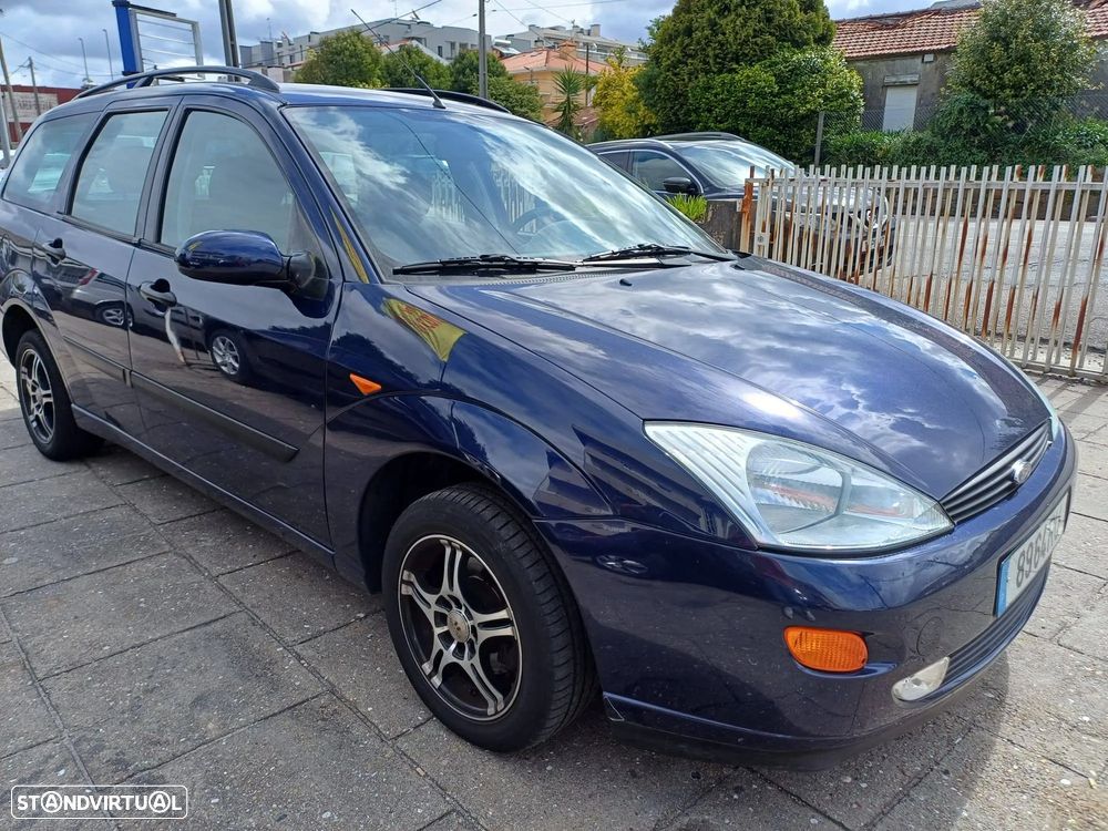 Ford Focus SW 1.4 Ambiente - 3