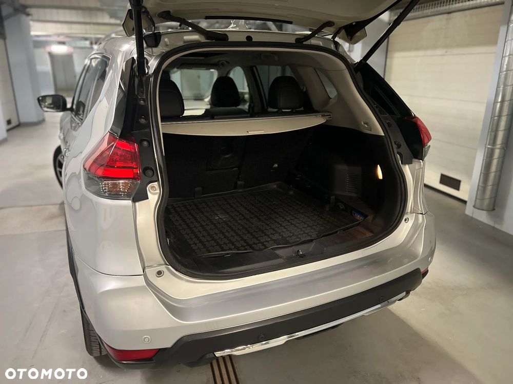 Nissan X-Trail 2.0 dCi Tekna Xtronic 4WD - 23