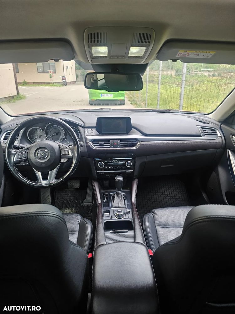 Mazda 6 CD175 AT Revolution Top - 12
