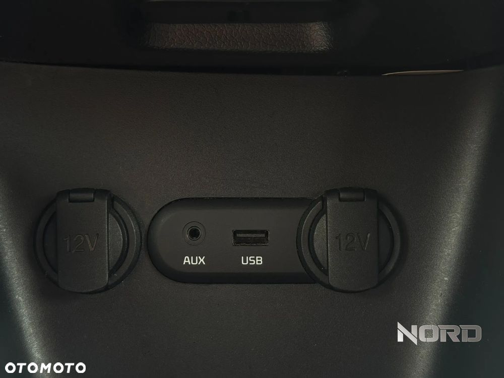 Kia Ceed 1.6 CRDi M - 23