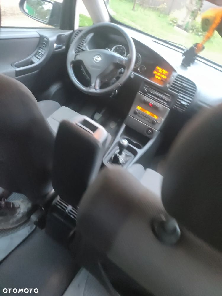 Opel Zafira 2.0 DTI Elegance - 5