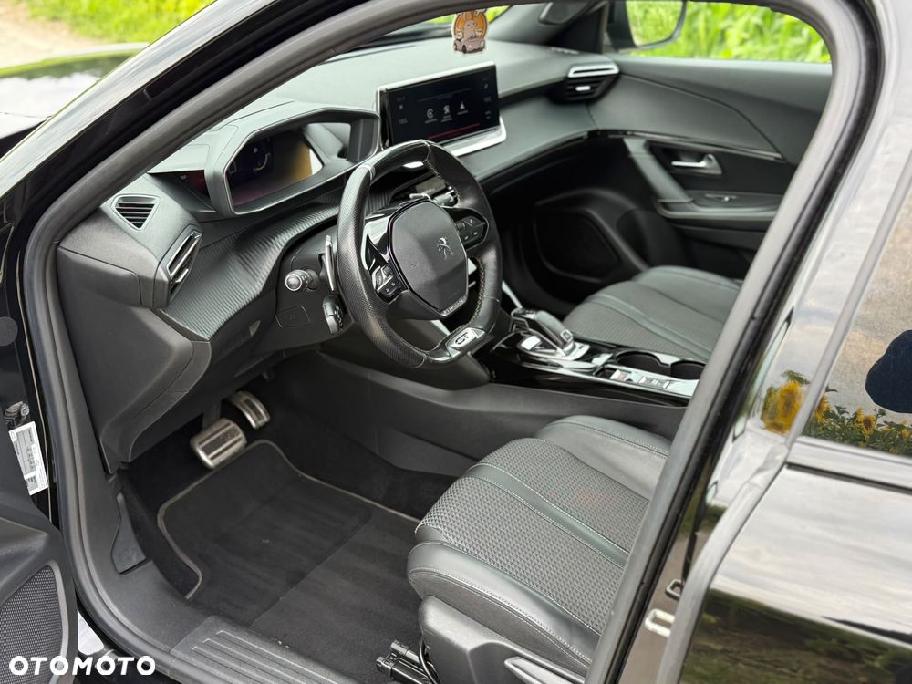 Peugeot 2008 1.2 PureTech GT Line S&S EAT8 - 16