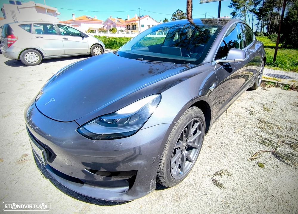 Tesla Model 3 Standard Range Plus RWD - 2