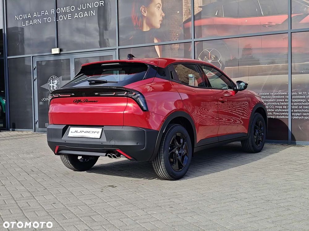 Alfa Romeo Junior 1.2 mHEV Ibrida eDCT - 6