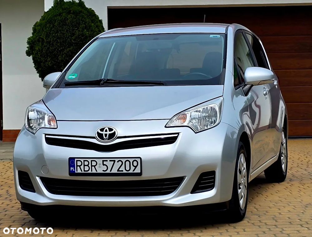 Toyota Verso S - 1