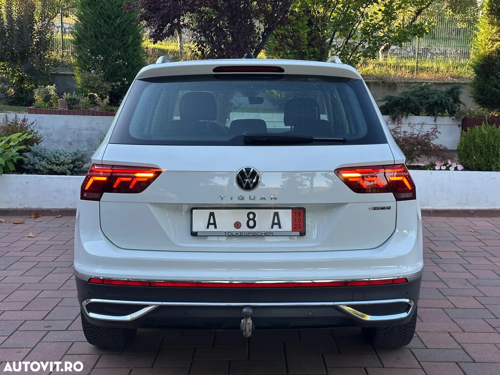 Volkswagen Tiguan 2.0 TDI DSG Elegance - 10