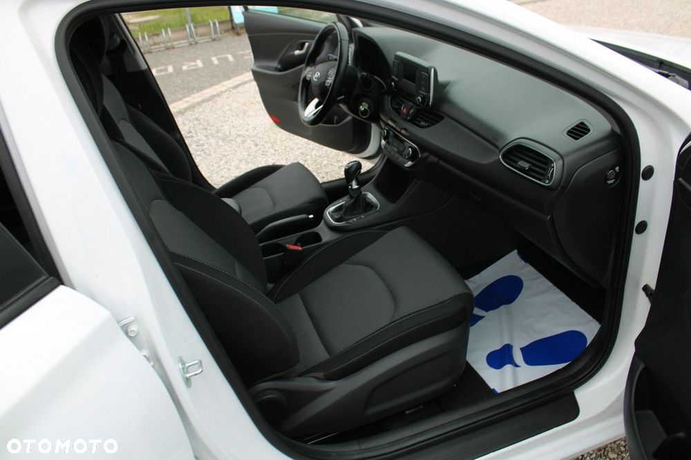 Hyundai i30 - 30
