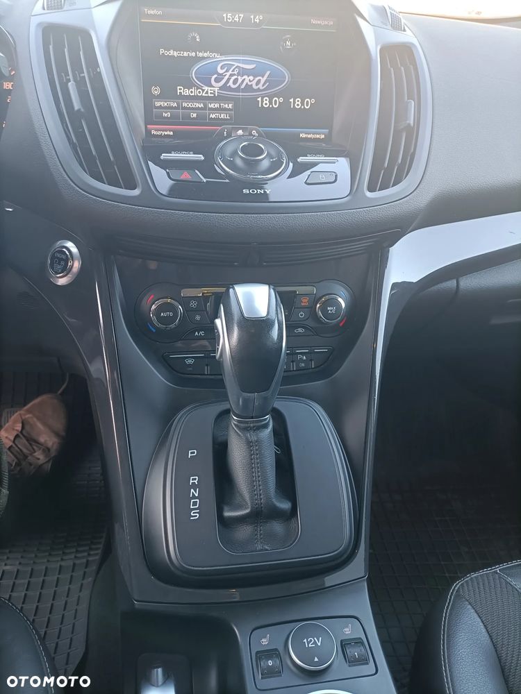 Ford Kuga 2.0 TDCi 4x4 ST-Line - 10