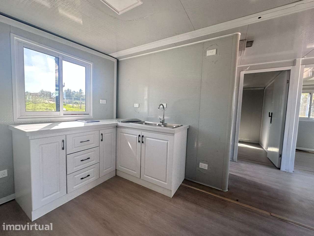 Oportunidade em Fernão Ferro – Casa Expansível com Terreno - Grande imagem: 2/32