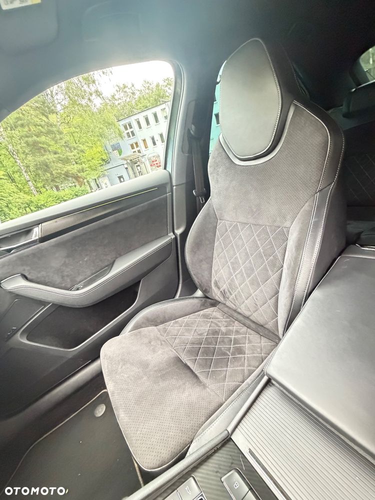 Skoda Superb 2.0 TSI Sportline DSG - 10