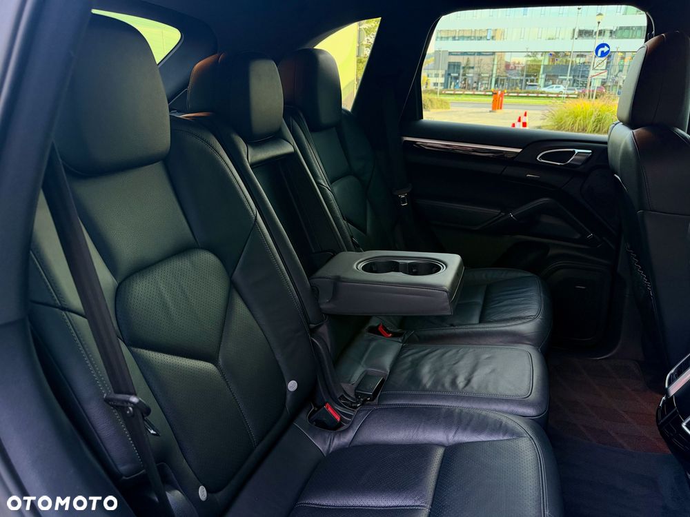 Porsche Cayenne Tiptronic S - 31