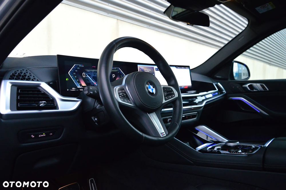 BMW X6 xDrive40d - 13