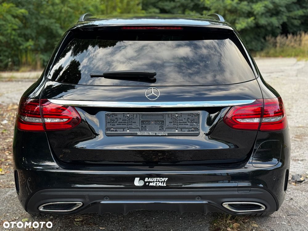 Mercedes-Benz Klasa C 300 de T 9G-TRONIC Night Edition - 6