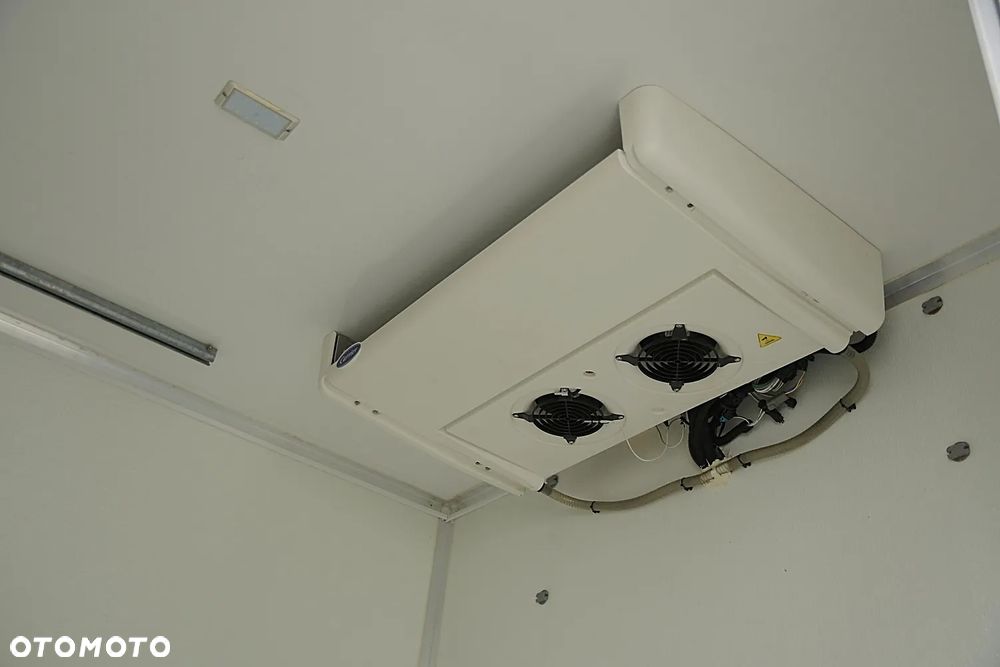 Iveco DAILY 35-150 * 3.0 Diesel 150KM * CHŁODNIA CARRIER XARIOS 500 * SUPER ZADBANE! - 19