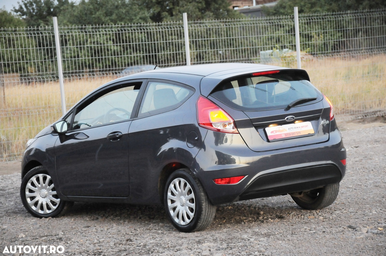 Ford Fiesta 1.5 TDCi Trend - 4