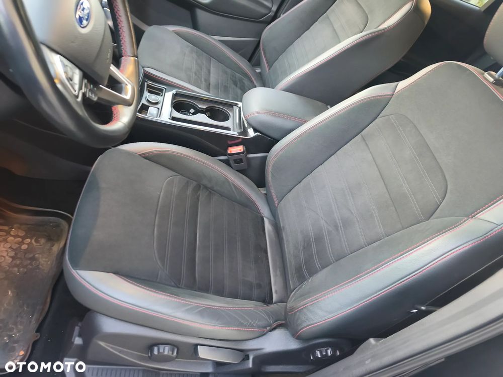 Ford Kuga - 22