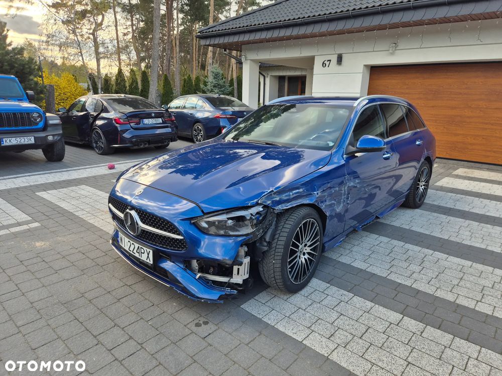 Mercedes-Benz Klasa C 220 d mHEV AMG - 8