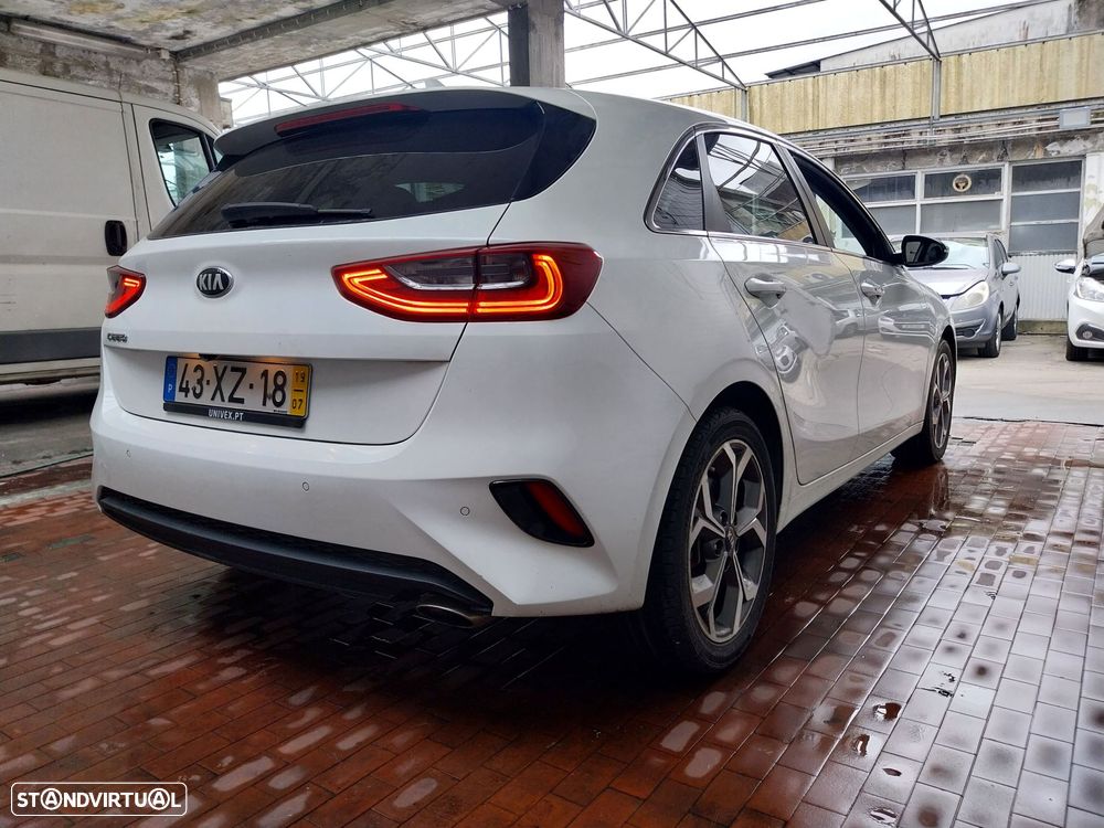 Kia Ceed 1.6 CRDi TX - 11