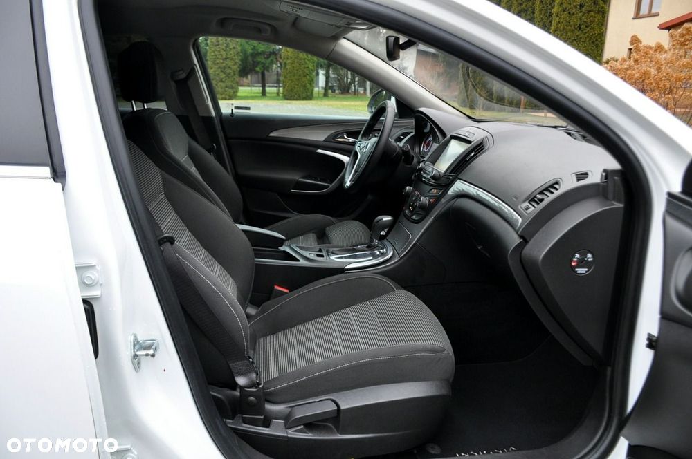 Opel Insignia - 17