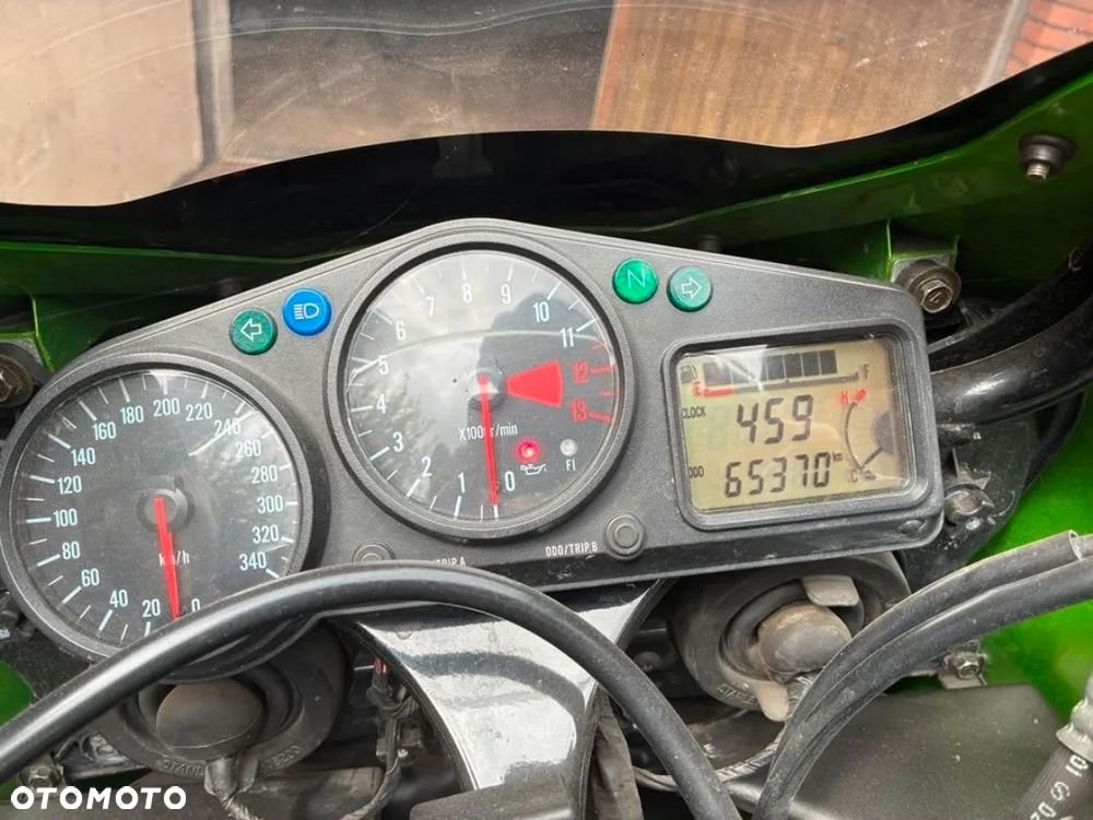 Kawasaki Ninja - 8