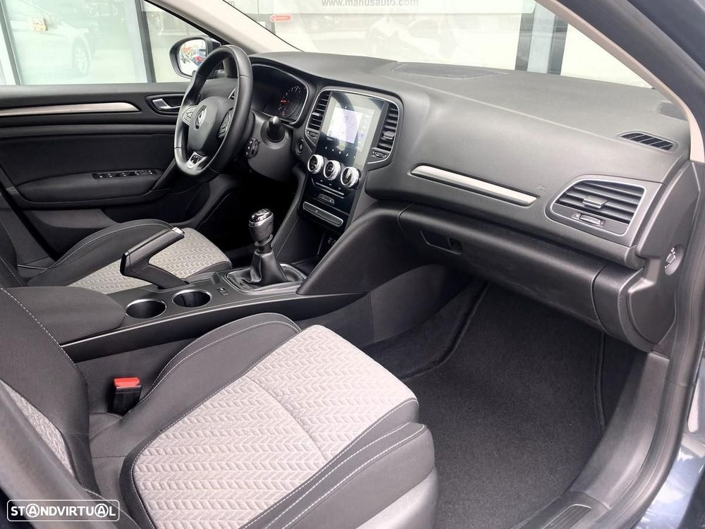Renault Mégane 1.3 TCe Limited - 9