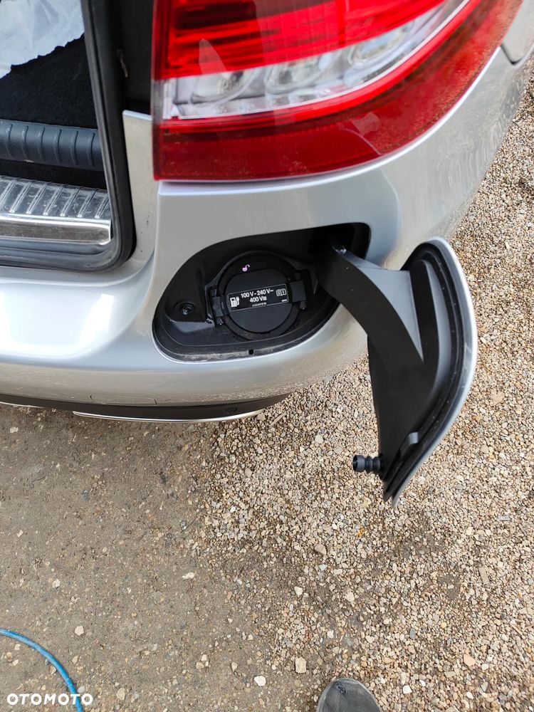 Mercedes-Benz Klasa C - 12