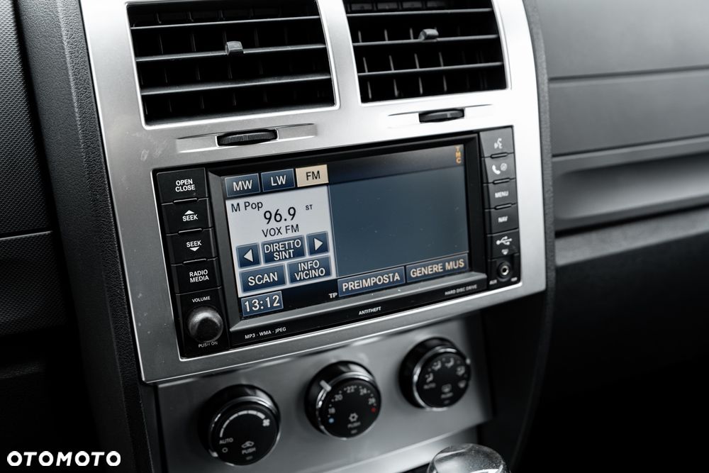 Dodge Nitro 2.8 CRD DPF Automatik R/T - 33