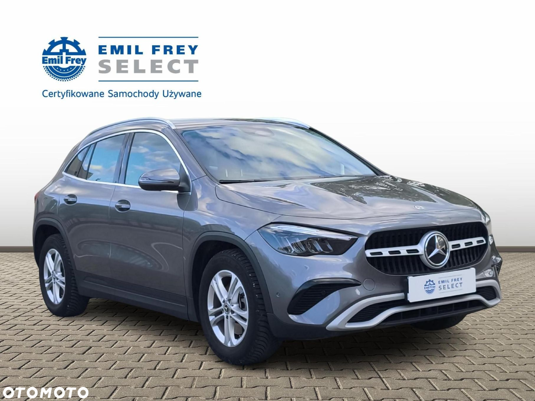 Mercedes-Benz GLA - 7