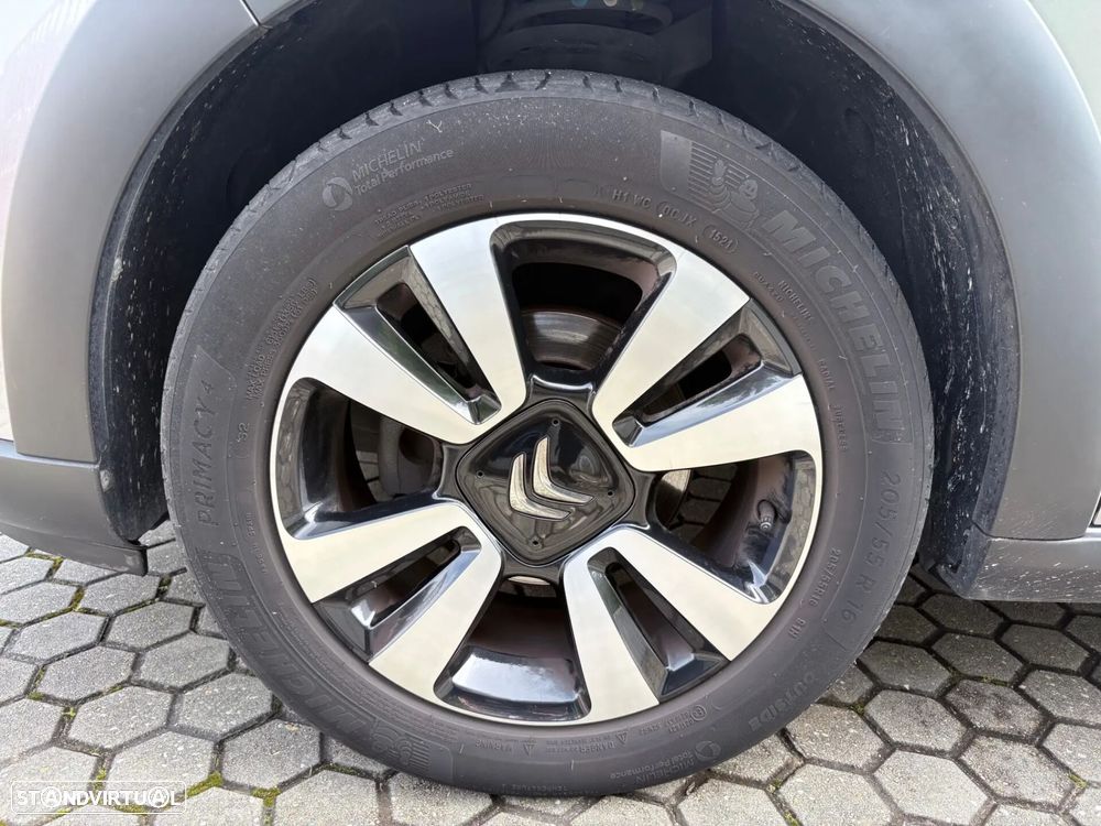 Citroën C3 1.2 PureTech C-Series - 11