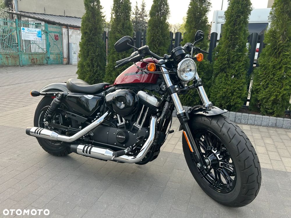 Harley-Davidson Sportster Forty-Eight - 2