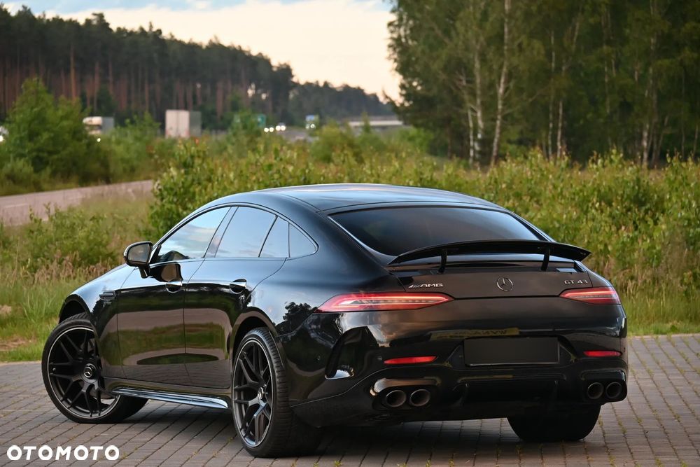 Mercedes-Benz AMG GT 43 4-Matic+ - 18