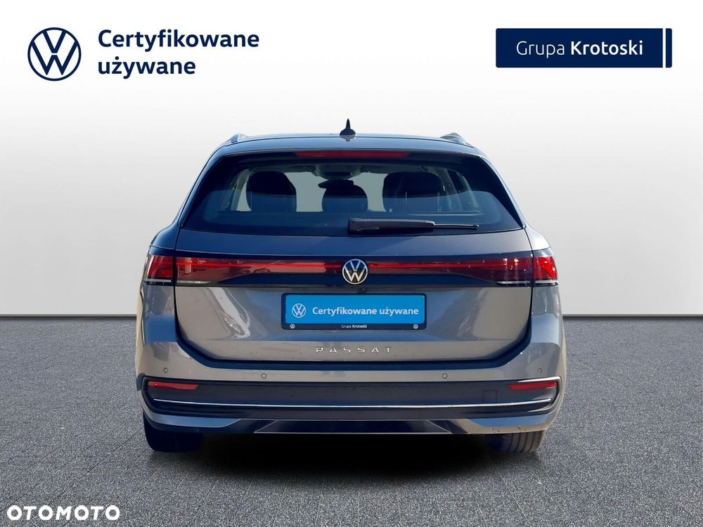 Volkswagen Passat - 7