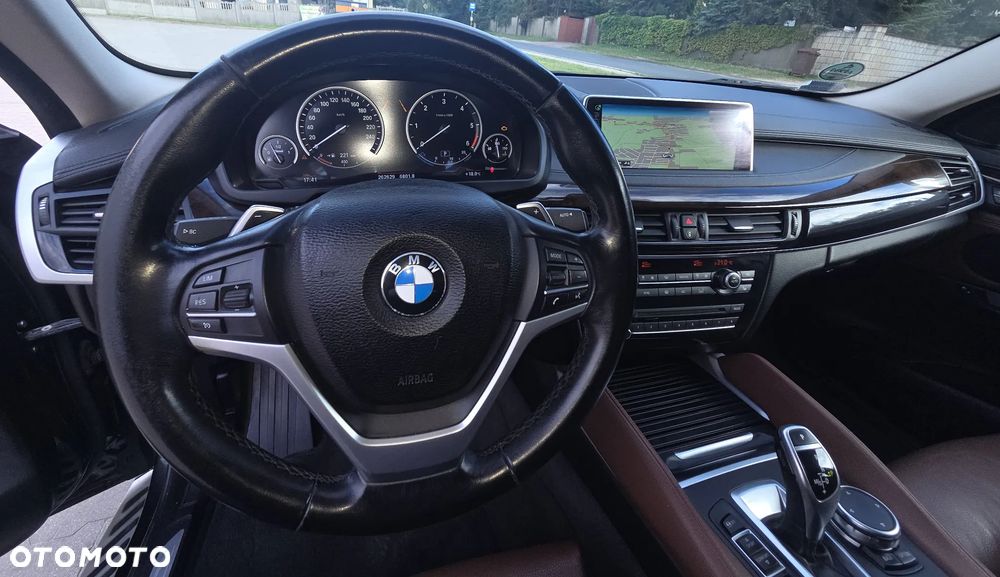 BMW X6 xDrive30d - 10
