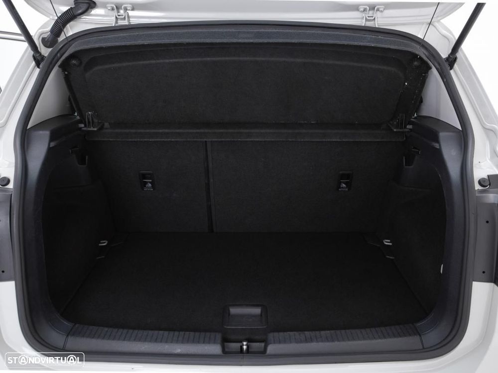 VW T-Cross 1.0 TSI - 13