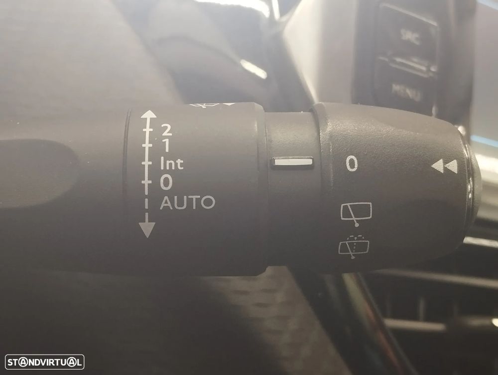 Peugeot 2008 1.2 PureTech Style - 22