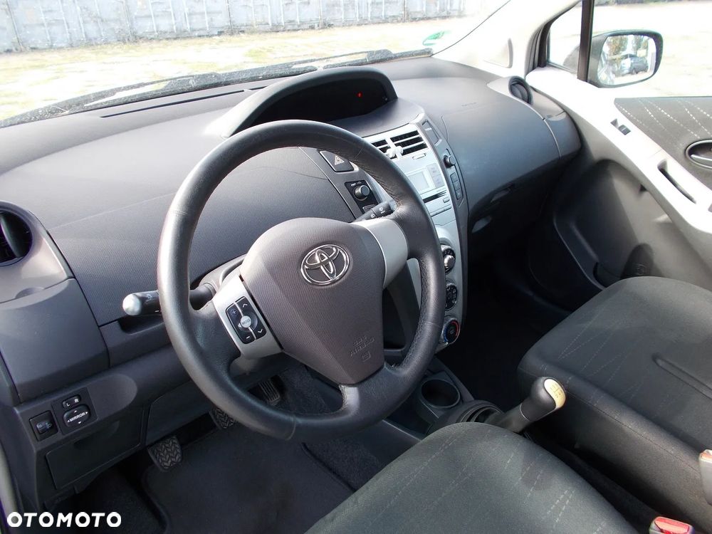 Toyota Yaris 1.0 VVT-i Style - 19