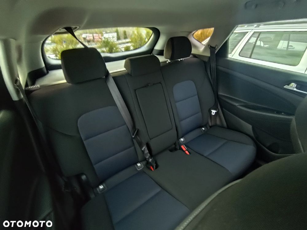 Hyundai Tucson blue 1.7 CRDi 2WD DCT Premium - 21