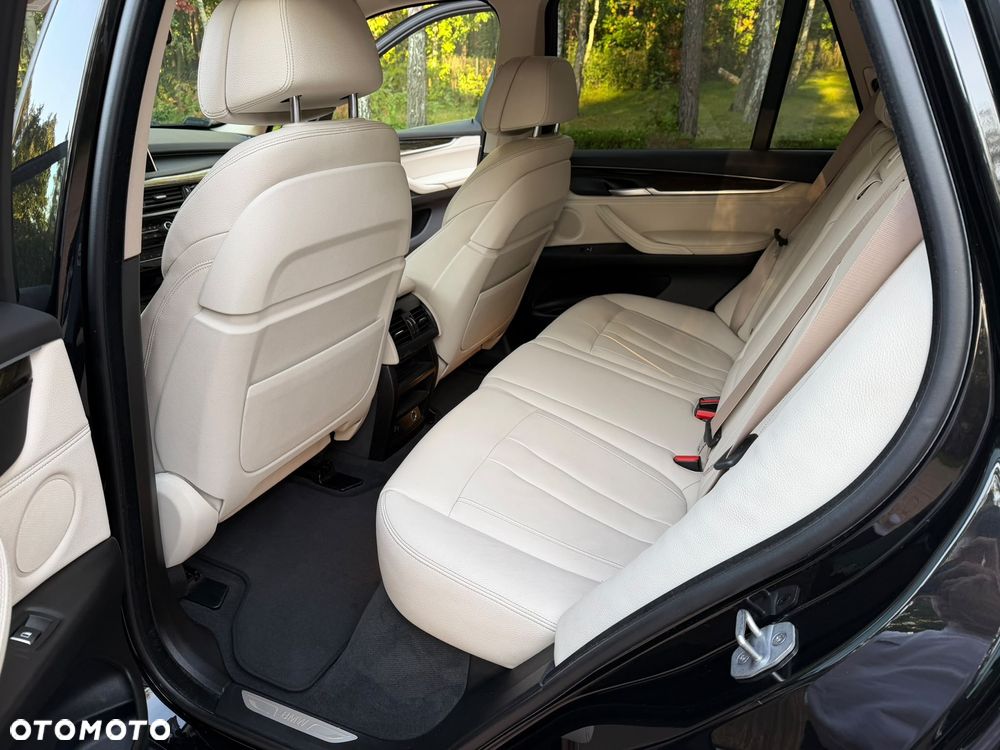 BMW X5 xDrive25d - 17