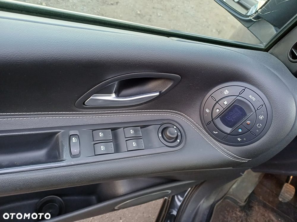 Renault Espace 2.0 dCi FAP Dynamique - 16