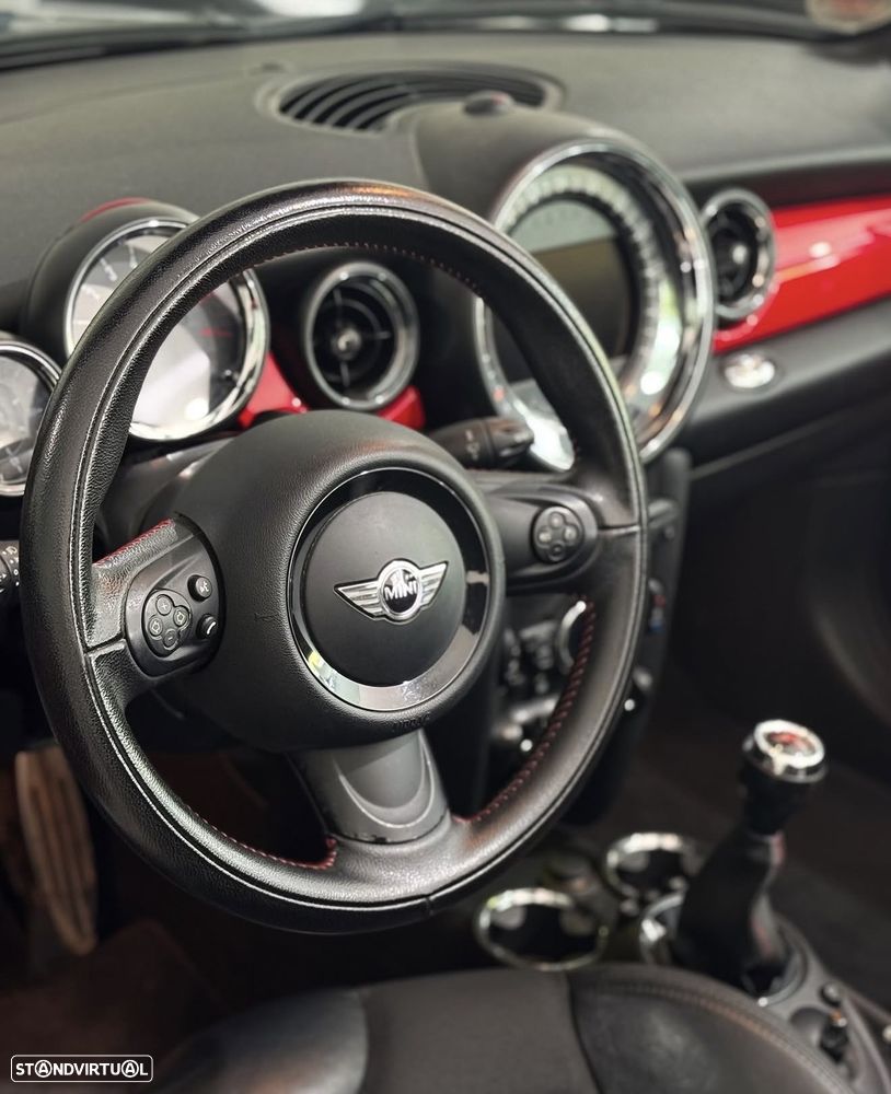 MINI Cabrio John Cooper Works - 6