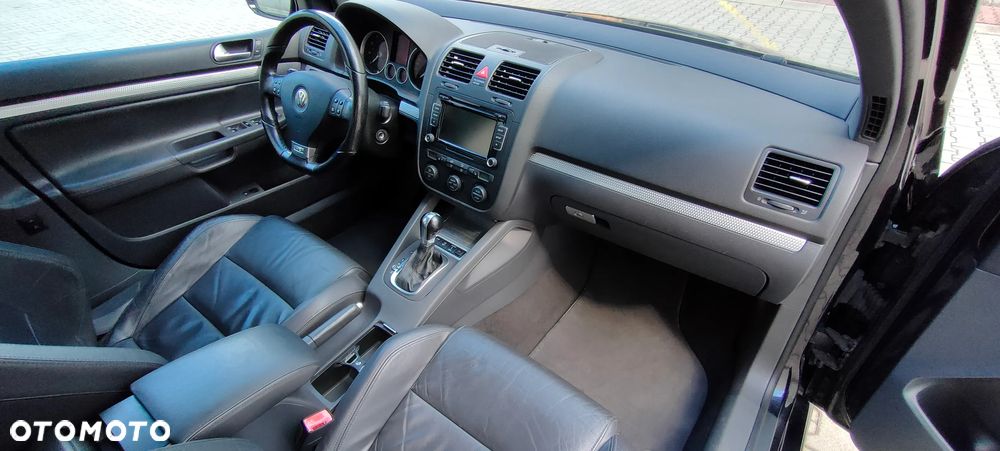 Volkswagen Golf R32 4Motion DSG - 10