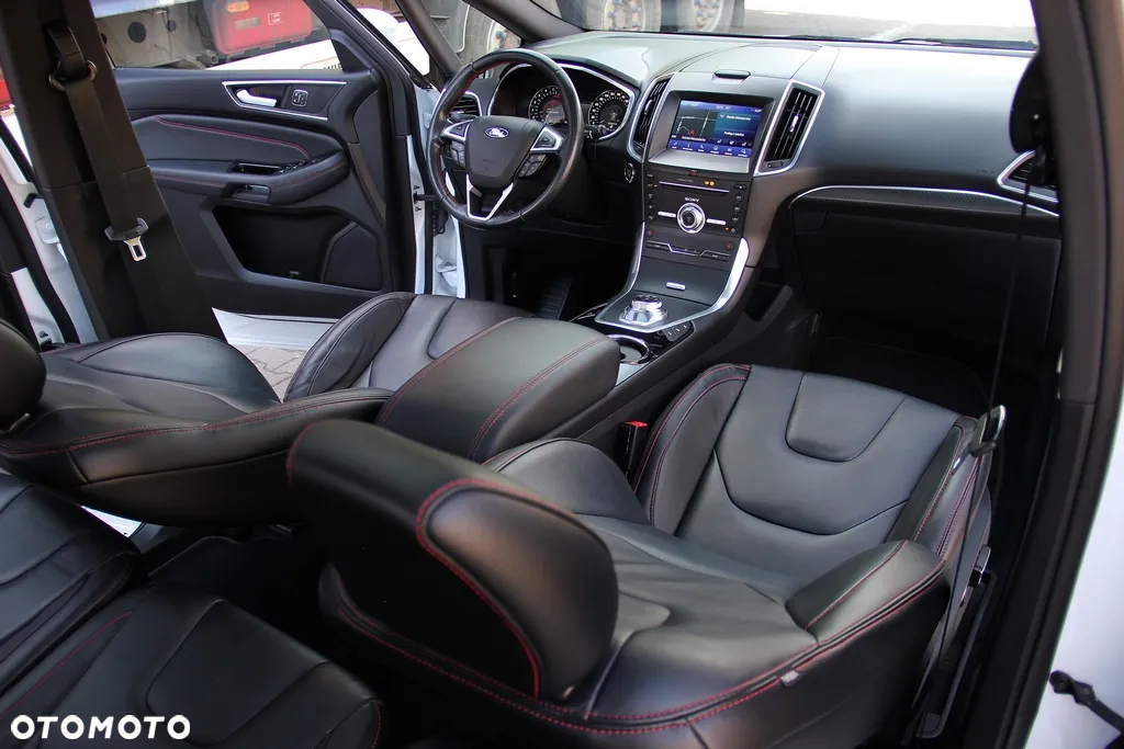 Ford S-Max 2.0 EcoBlue ST-Line - 18