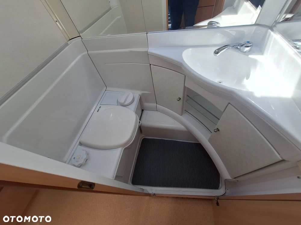 Home-Car 443 Live - 35