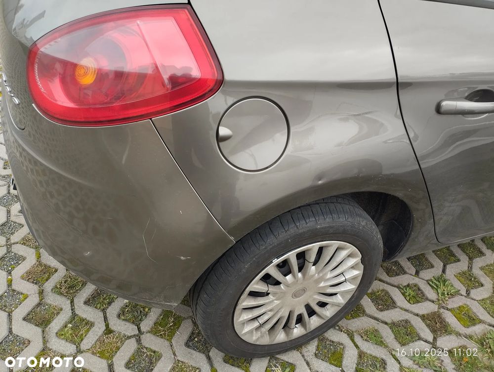 Fiat Bravo 1.9 Multijet 16V Dynamic - 9