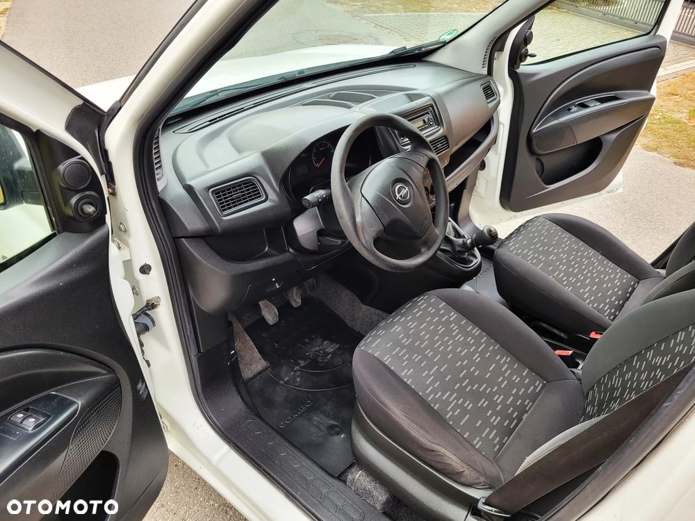 Opel Combo - 15