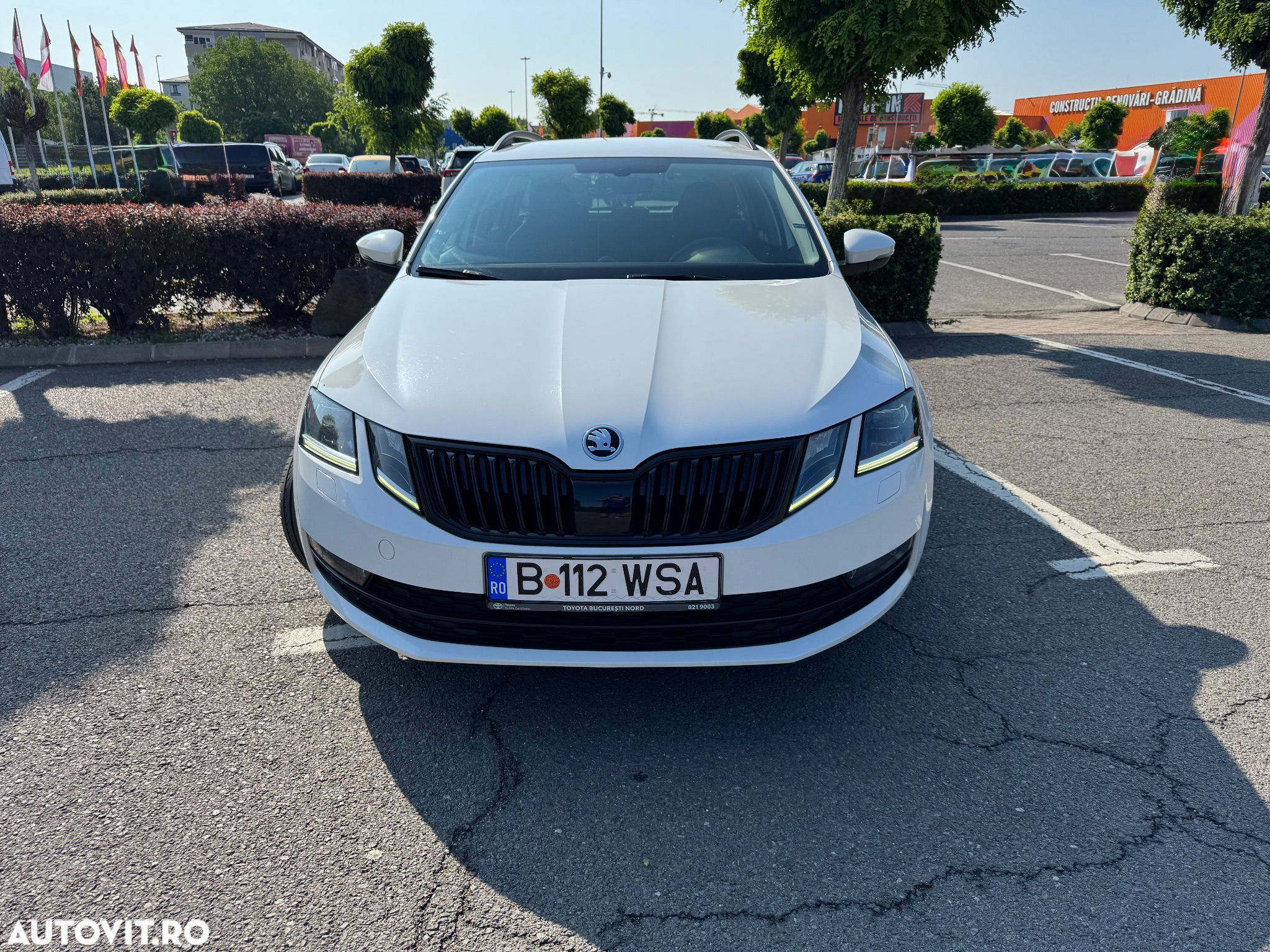Skoda Octavia Combi Diesel 1.6 TDI DSG Style - 3
